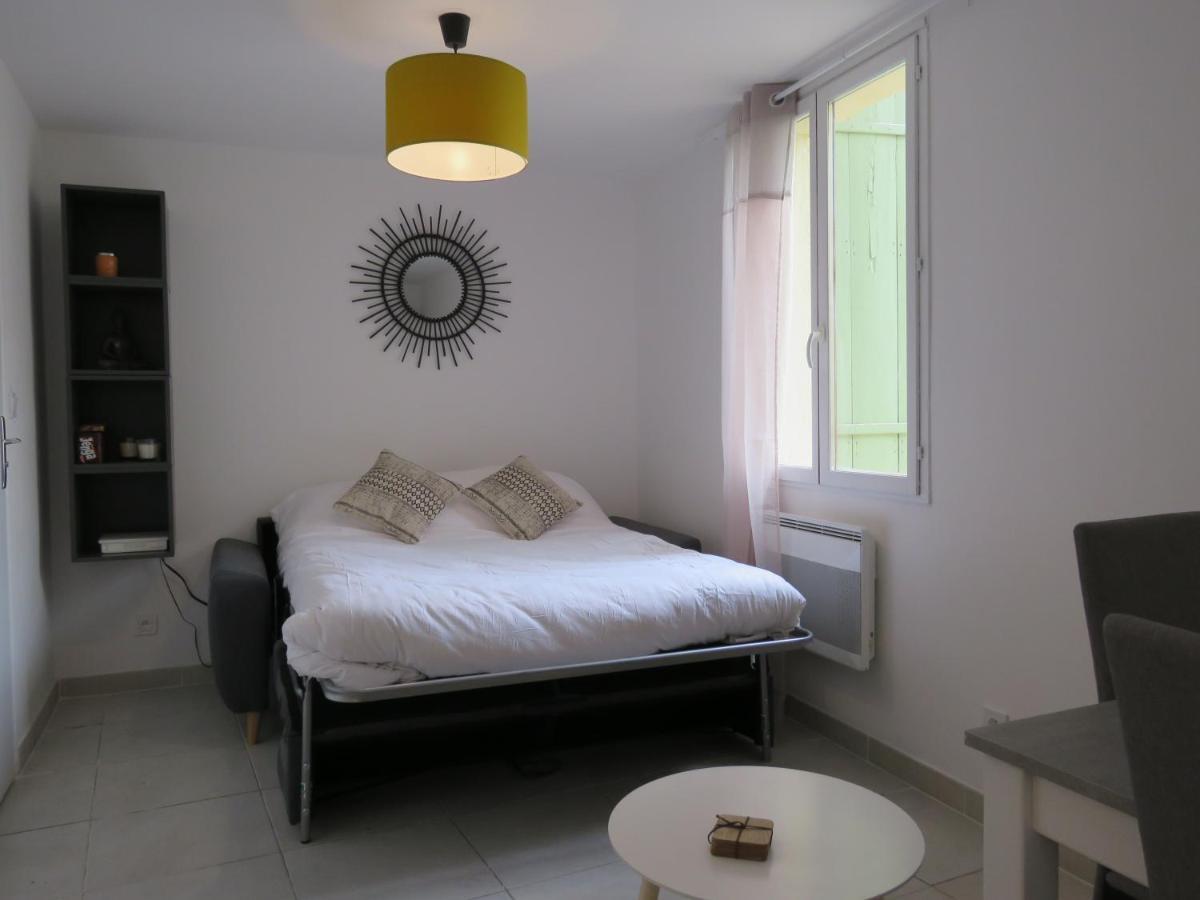 Appartement Centre Historique Avec Terrasse Au Porte De La Camargue Сен-Жиль Екстер'єр фото